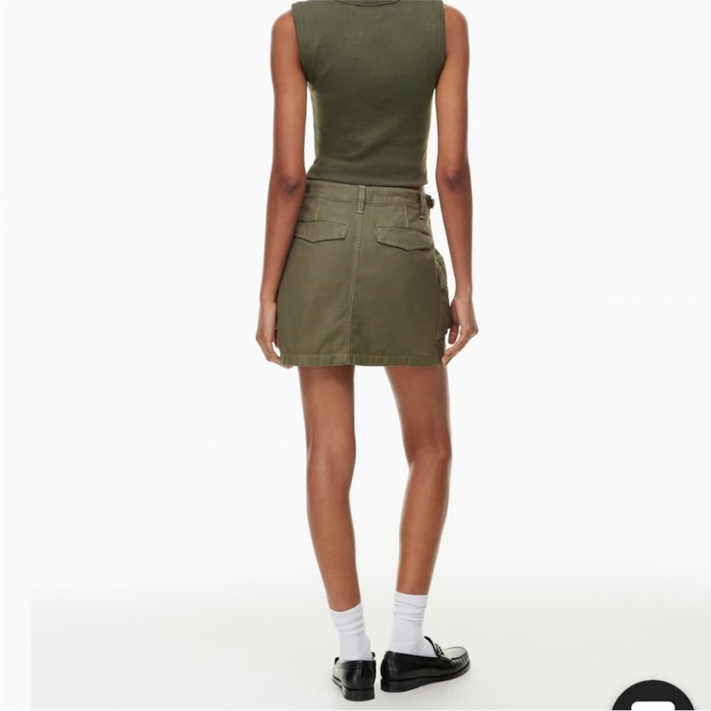 Aritzia TNA Tan Khaki Supply Cargo Micro Skirt Size 6 - Picture 15 of 15
